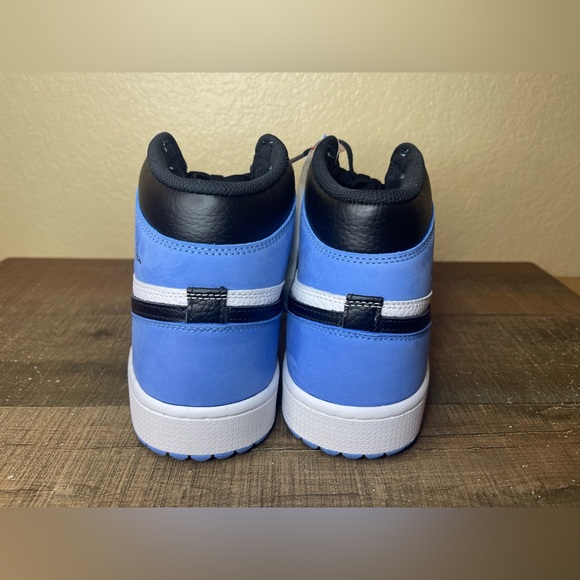 Air Jordan 1 High Golf “University Blue”
- Size 12 Men. - Picture 5 of 8